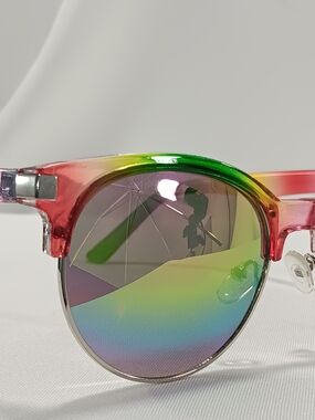 Festival Boho Rainbow Sunglasses Women Iridescent Dopamine Hippie 1/2 Rim Beach